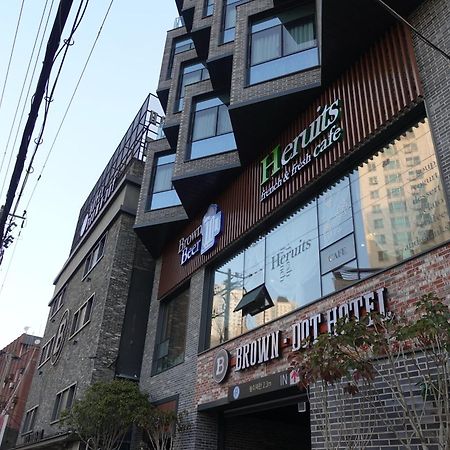 Brown Dot Hotel Changwon Exterior photo