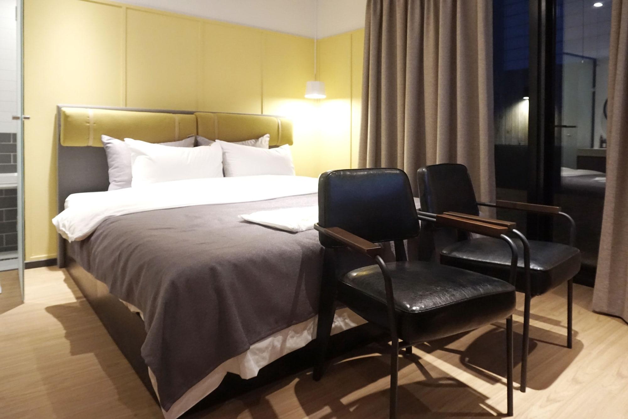 Brown Dot Hotel Changwon Exterior photo