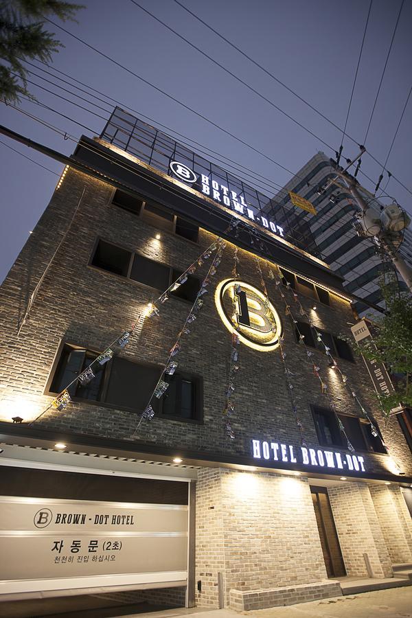 Brown Dot Hotel Changwon Exterior photo